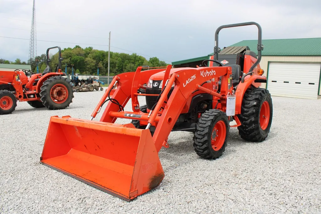 2021 Kubota L2501