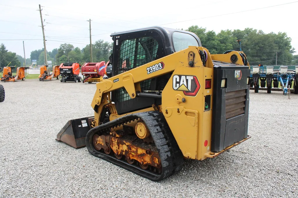 2020 Caterpillar 239D3 Skid Steer